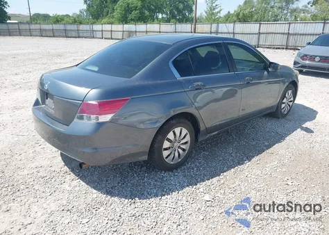 2008 Honda Accord 2.4 Lx z USA, uszkodzony, nr VIN 1HGCP26398A058704